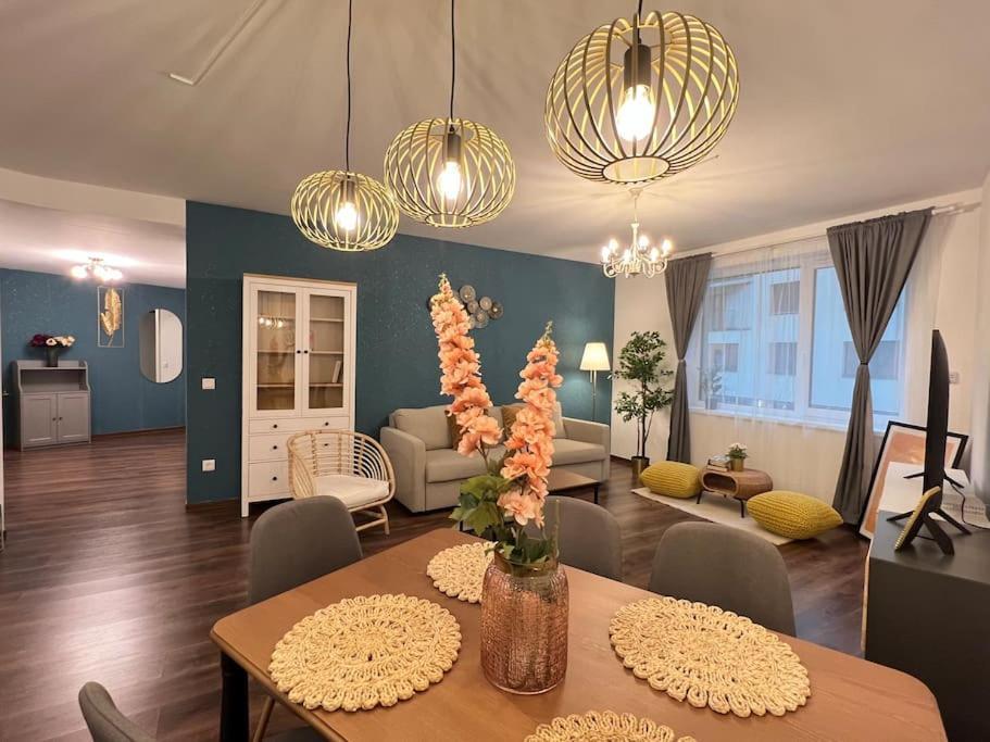 Erkel Luxury Apartamento