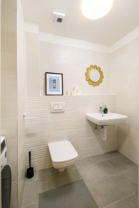 Erkel Luxury Apartamento *